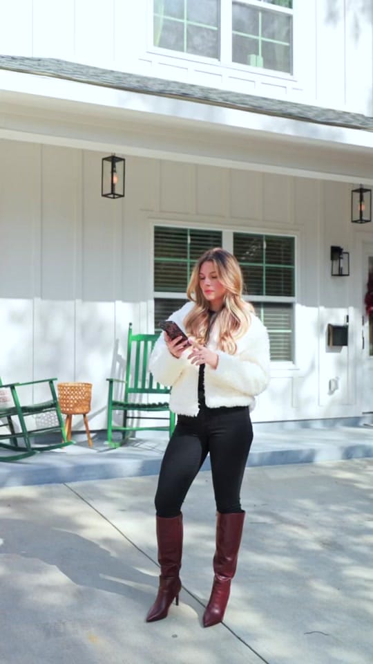 Post 6 by Nicole Williams | SAV Realtor on TikTok (video)