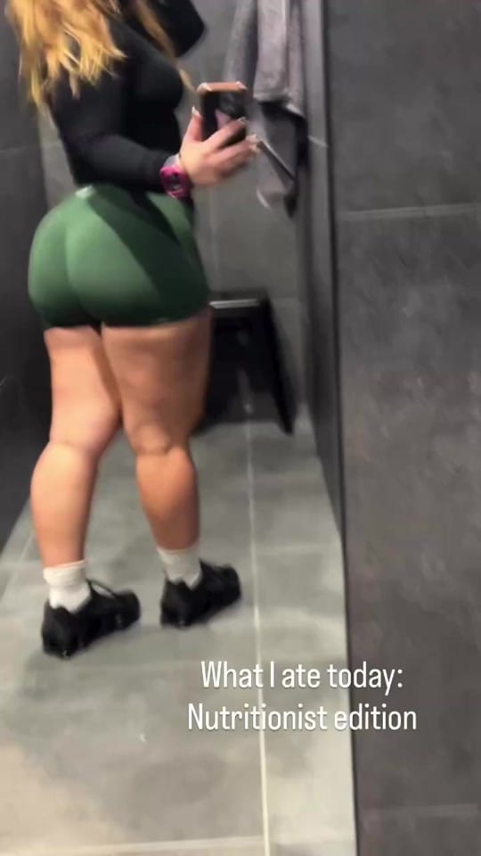 Post 7 by Issye on TikTok (video)
