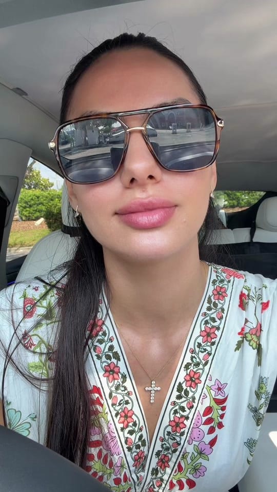 Post 4 by Peyton Lewis on TikTok (video)