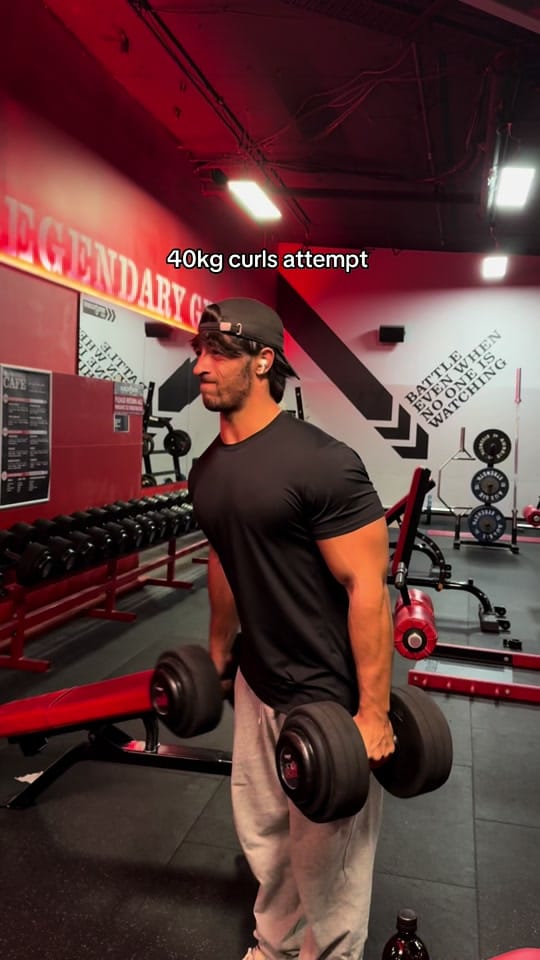 Post 1 by Luke Koumakis on TikTok (video)