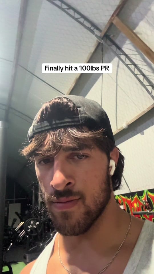Post 8 by Luke Koumakis on TikTok (video)
