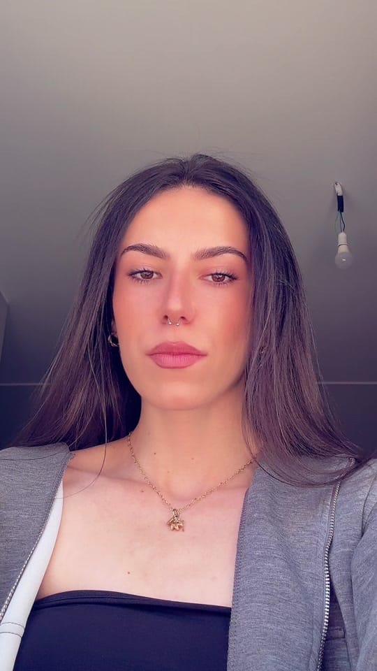 Post 1 by Luuu on TikTok (video)