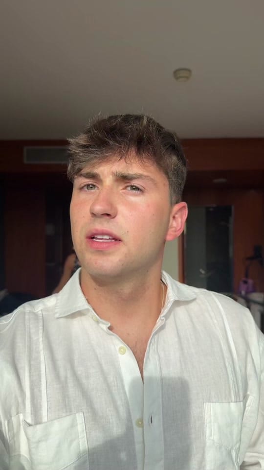 Post 2 by Manu Regato on TikTok (video)