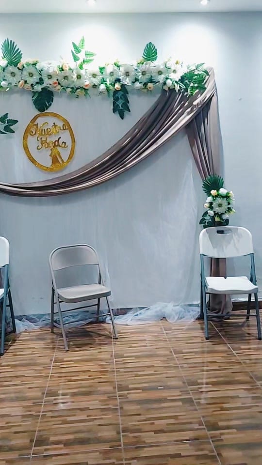 Post 2 by Roxy Crafts on TikTok (video)