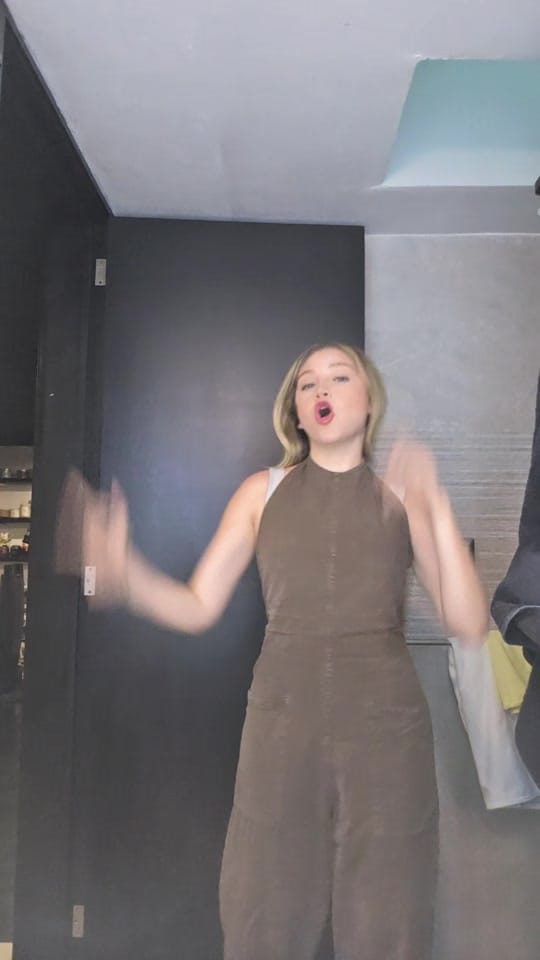 Post 8 by karolsevillaofc on TikTok (video)