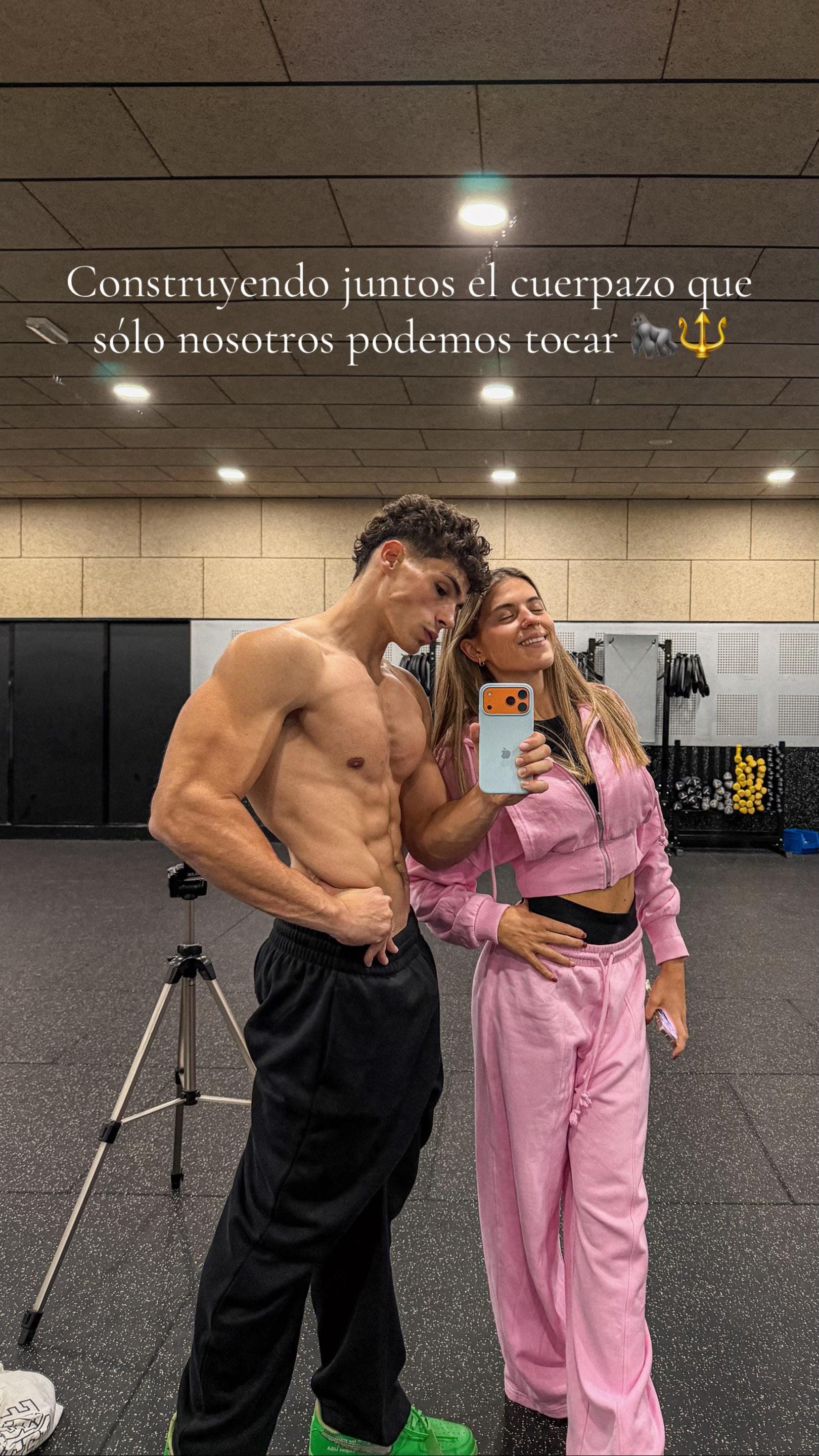 Post 4 by Alexis Villa  🥵💖 on TikTok (video)