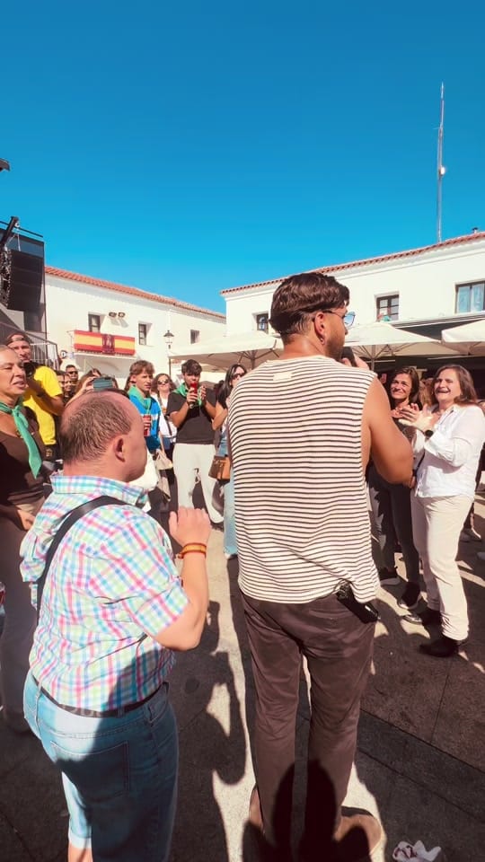 Post 3 by calosperalias on TikTok (video)