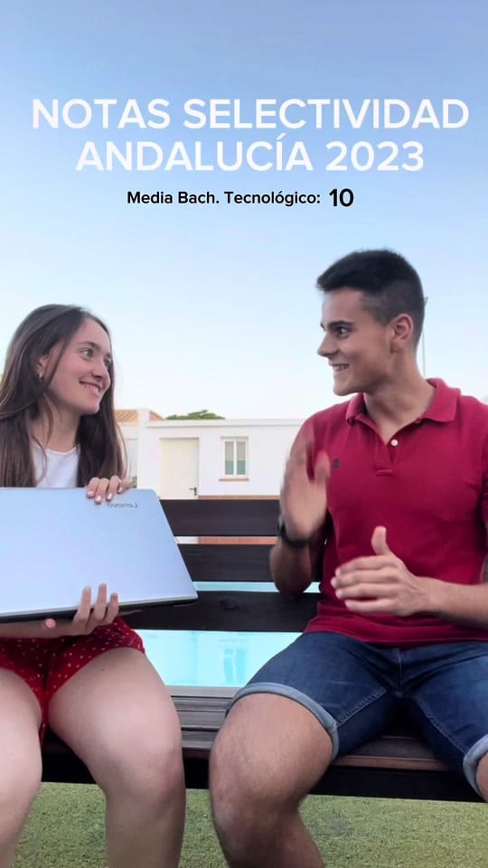 Post 10 by Cristian González on TikTok (video)