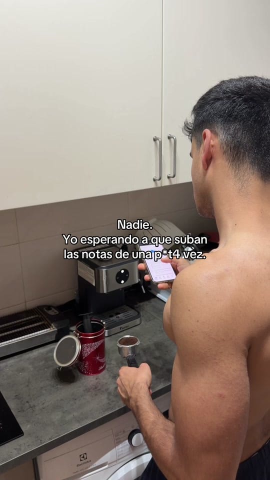 Post 3 by Cristian González on TikTok (video)