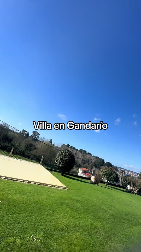 Post 4 by BackHome_SimplyRealEstate on TikTok (video)