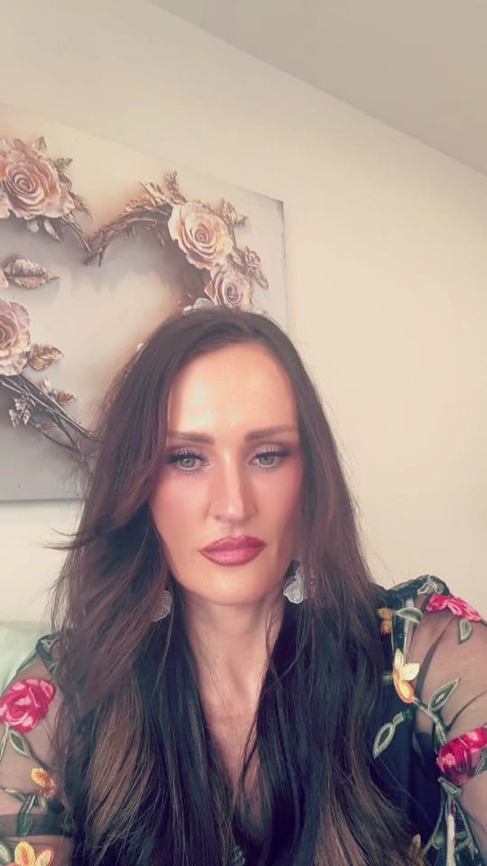 Post 2 by Miriam Barker on TikTok (video)
