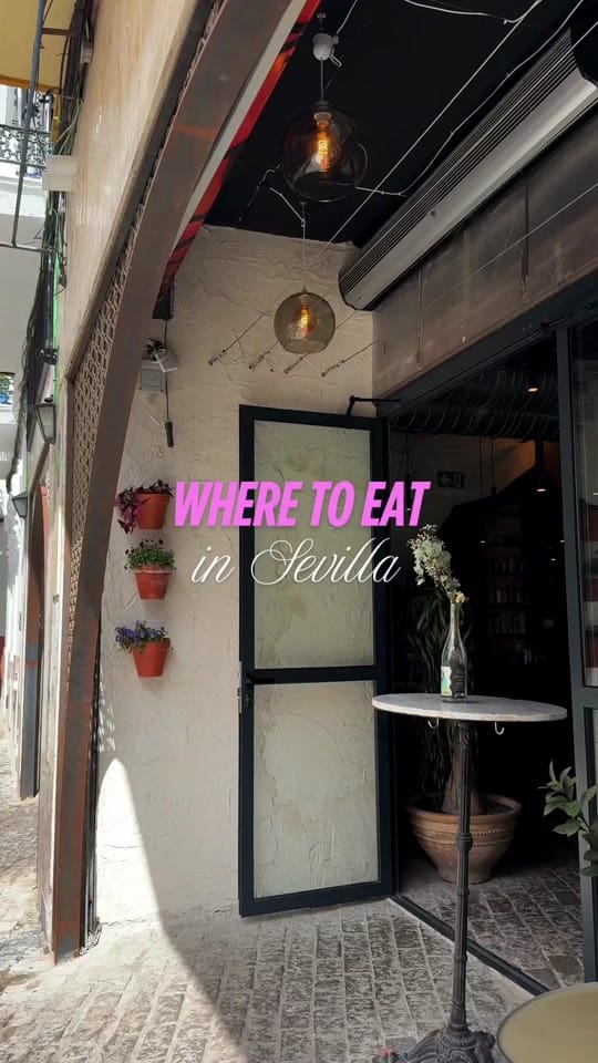 Post 3 by Exploring Sevilla 🌞💃🥘 on TikTok (video)