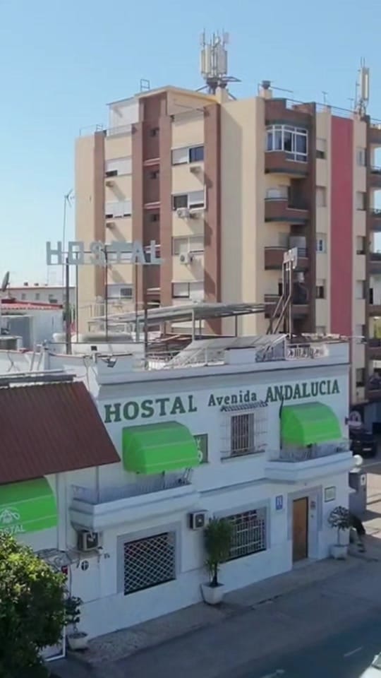 Post 9 by Hostal Avenida Andalucía on TikTok (video)
