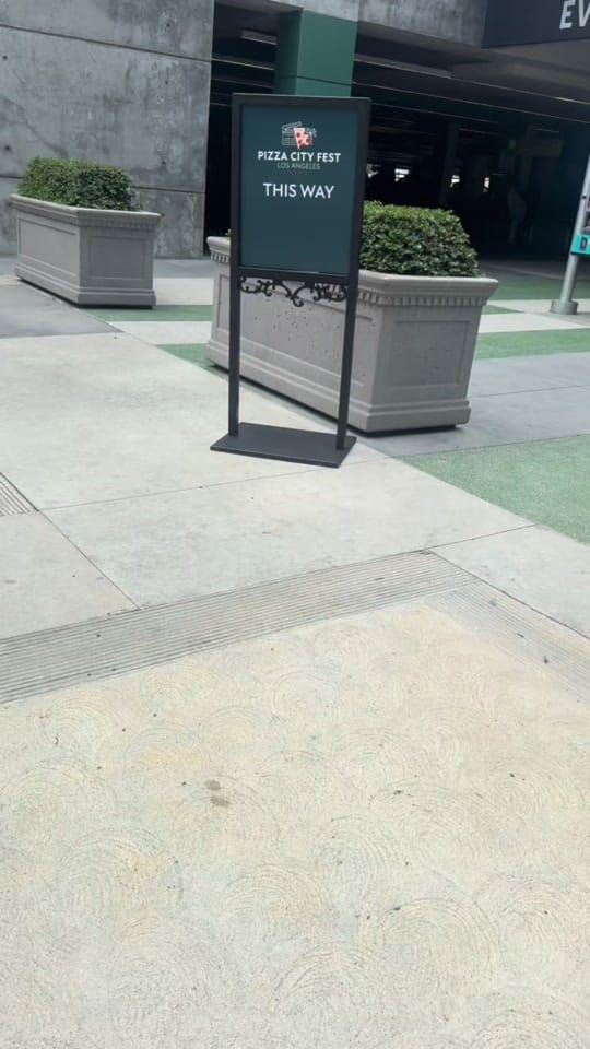 Post 3 by teem0neyy on TikTok (video)