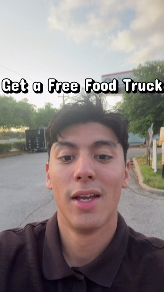 Post 1 by Gabe Ochoa! on TikTok (video)