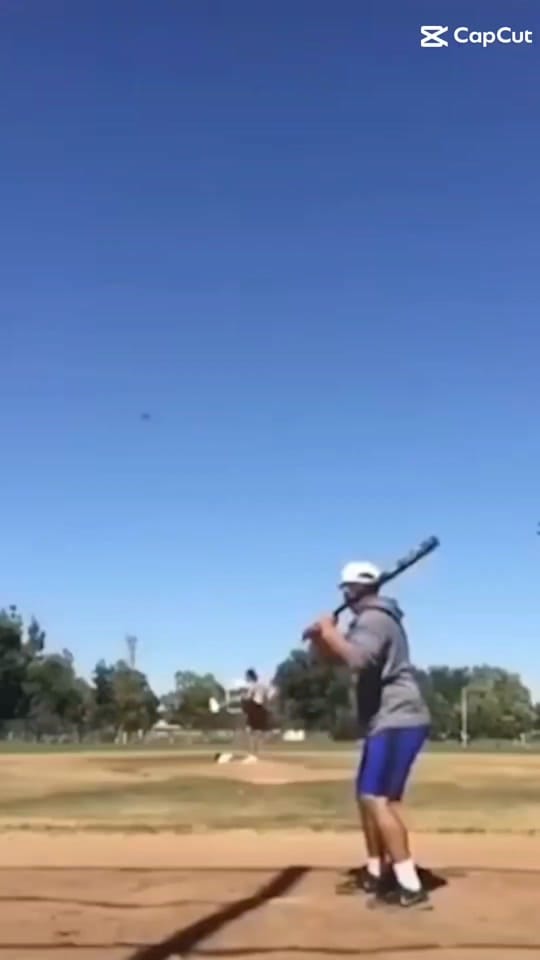 Post 6 by Ivaanleeon94 on TikTok (video)