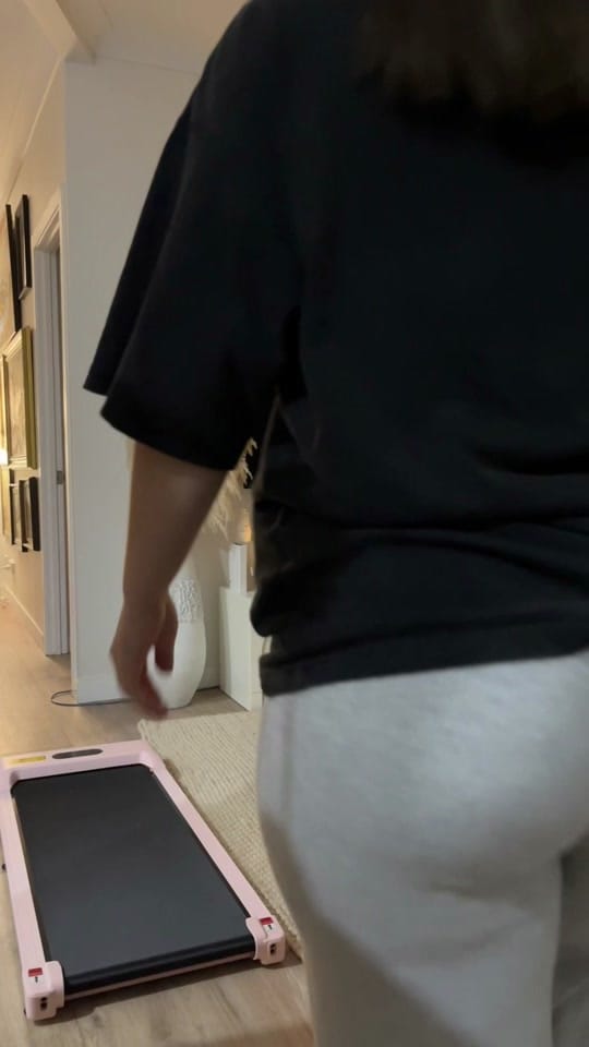 Post 9 by Lilith Cavaliere on TikTok (video)