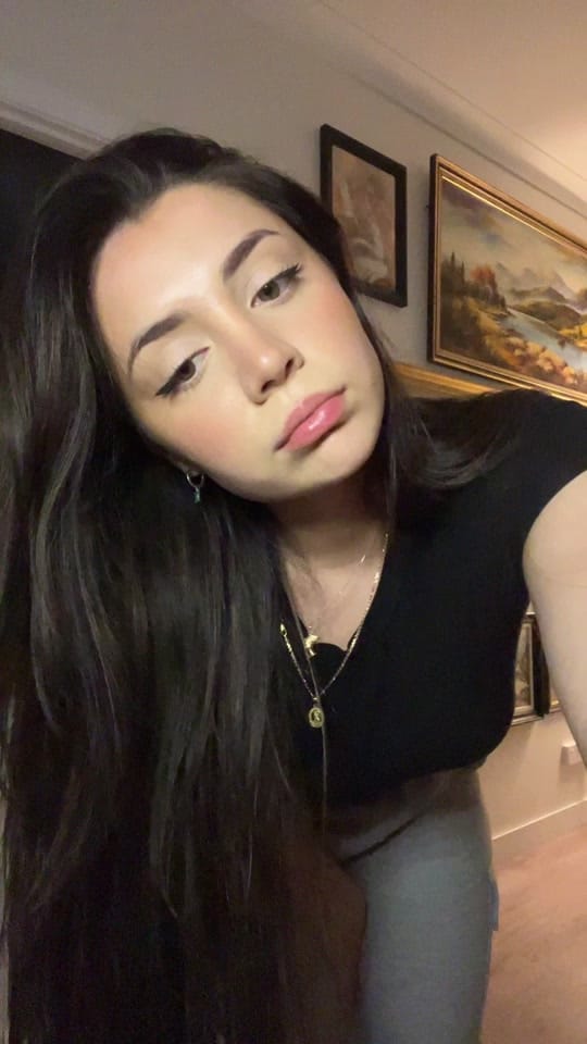 Post 10 by Lilith Cavaliere on TikTok (video)