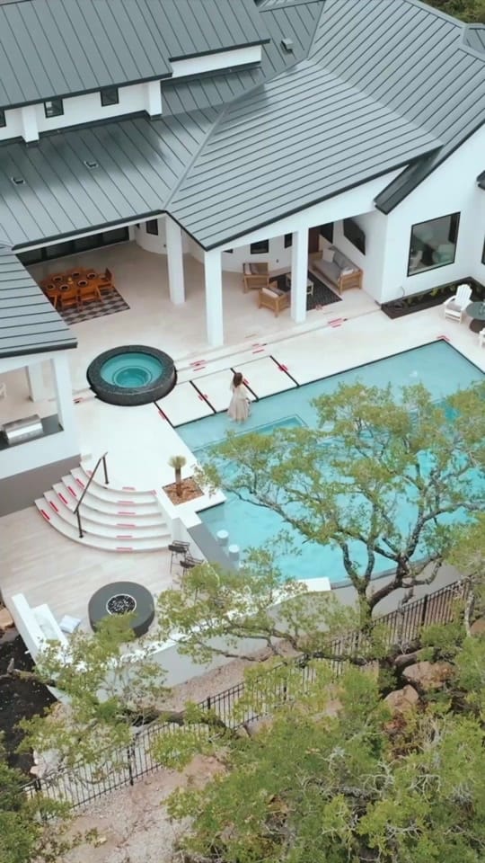 Post 7 by TX RE Broker🏡  | Kristy Dakin on TikTok (video)