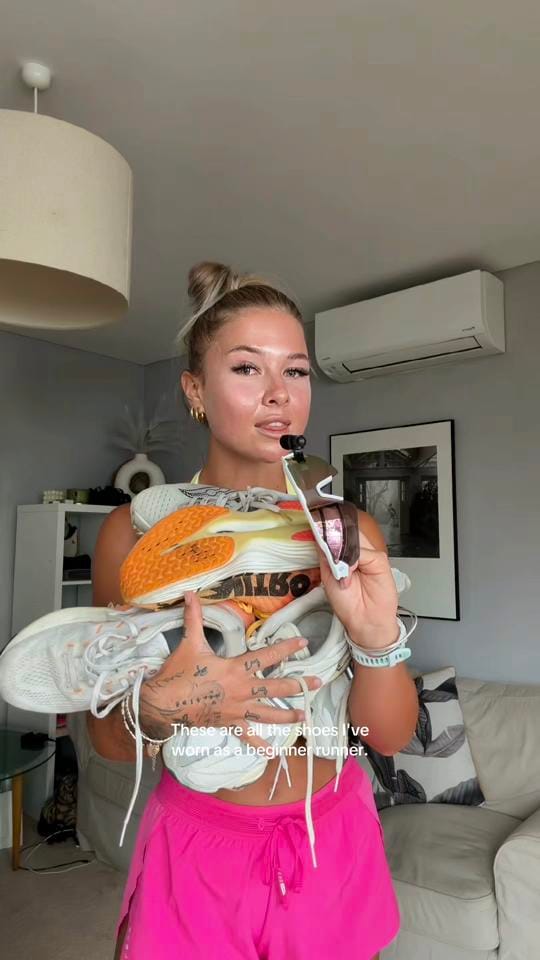 Post 10 by scarlyparkerr on TikTok (video)