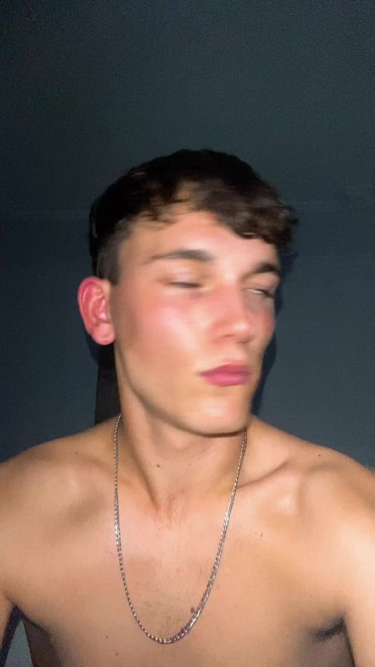 Post 10 by LEEOON🦁 on TikTok (video)