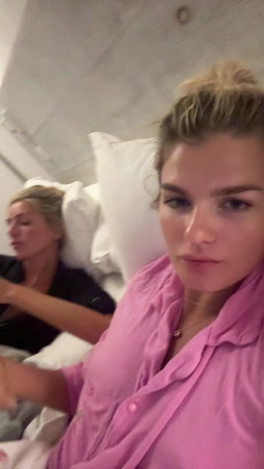 Post 1 by Stephanie on TikTok (video)