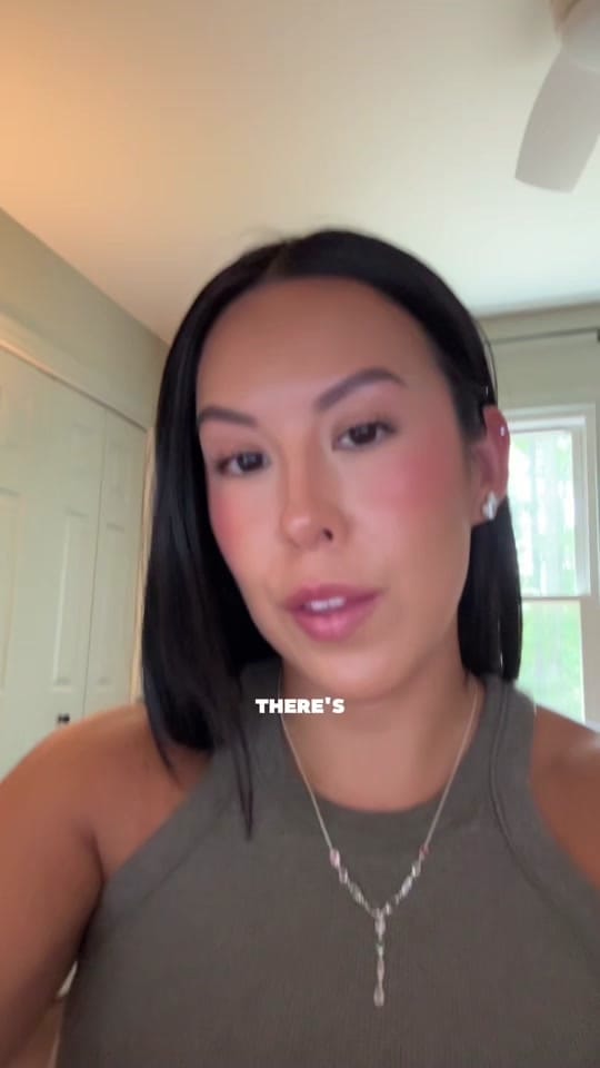 Post 8 by Steph Cruz on TikTok (video)
