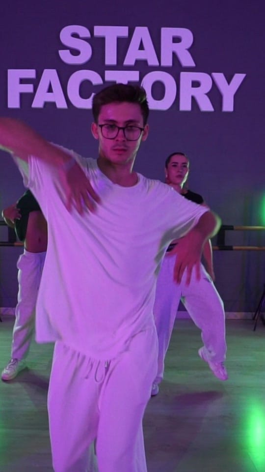 Post 5 by Daniel B ✨ on TikTok (video)