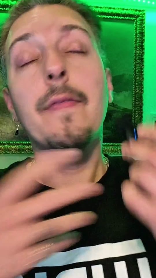 Post 7 by Dr. Carmona, supongo on TikTok (video)