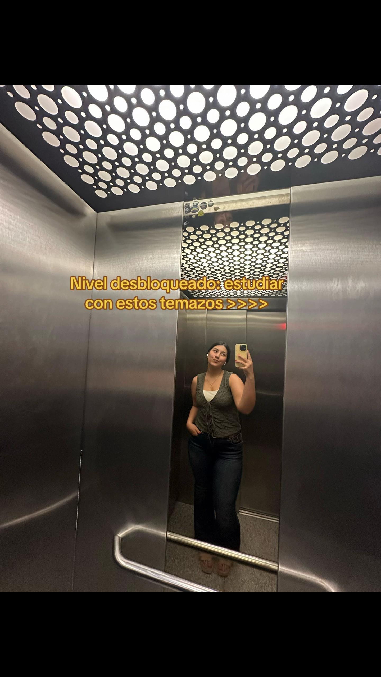 Post 6 by Carmen :) on TikTok (video)