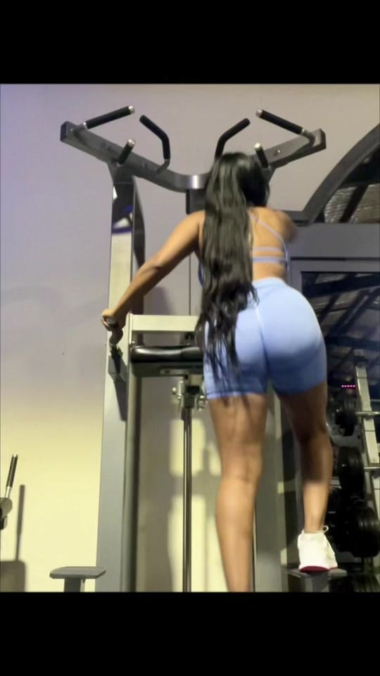 Post 10 by Kishni98 on TikTok (video)