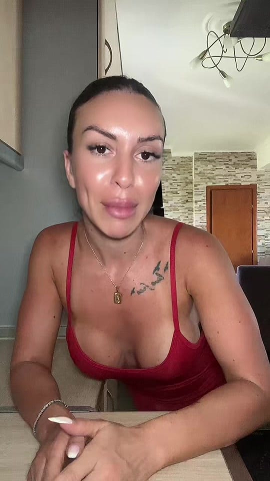 Post 2 by Anastasia 🌺 on TikTok (video)