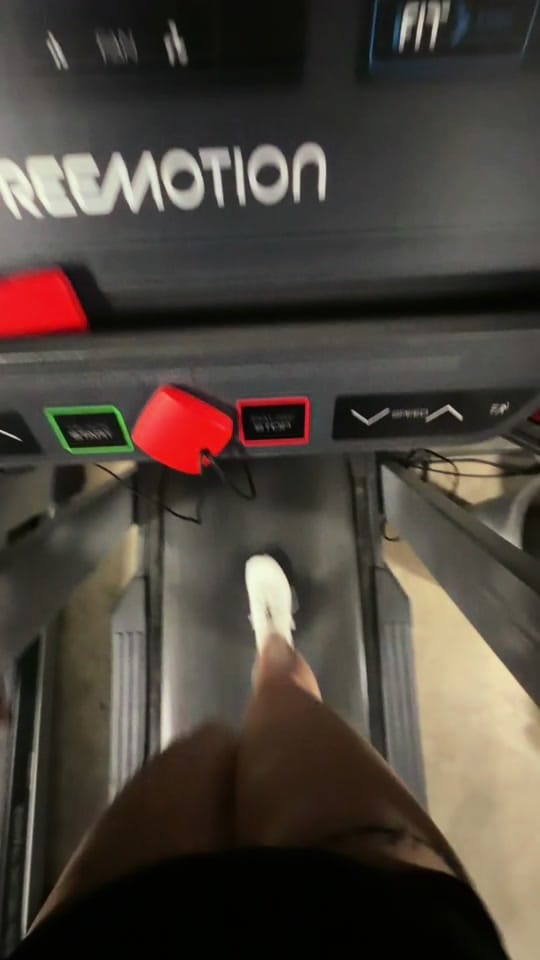 Post 5 by s y d ✨🤎🪐 on TikTok (video)