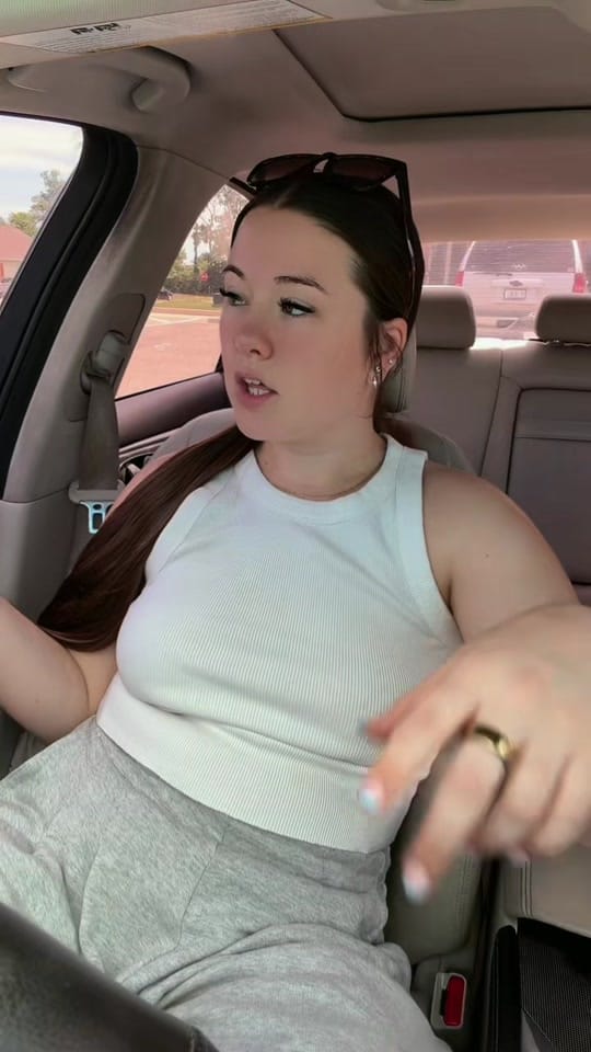 Post 4 by s y d ✨🤎🪐 on TikTok (video)