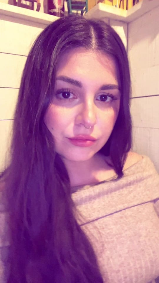 Post 2 by Ireee on TikTok (video)