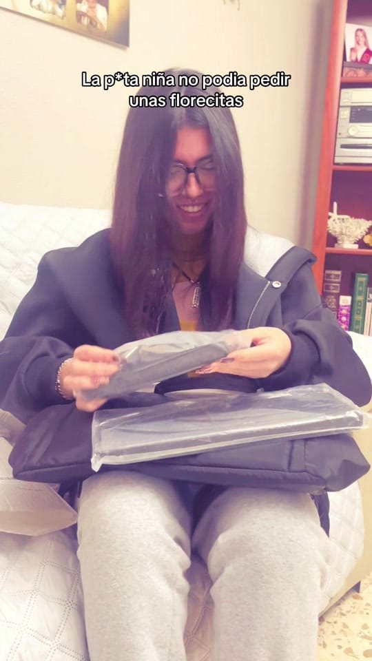 Post 8 by albabq on TikTok (video)
