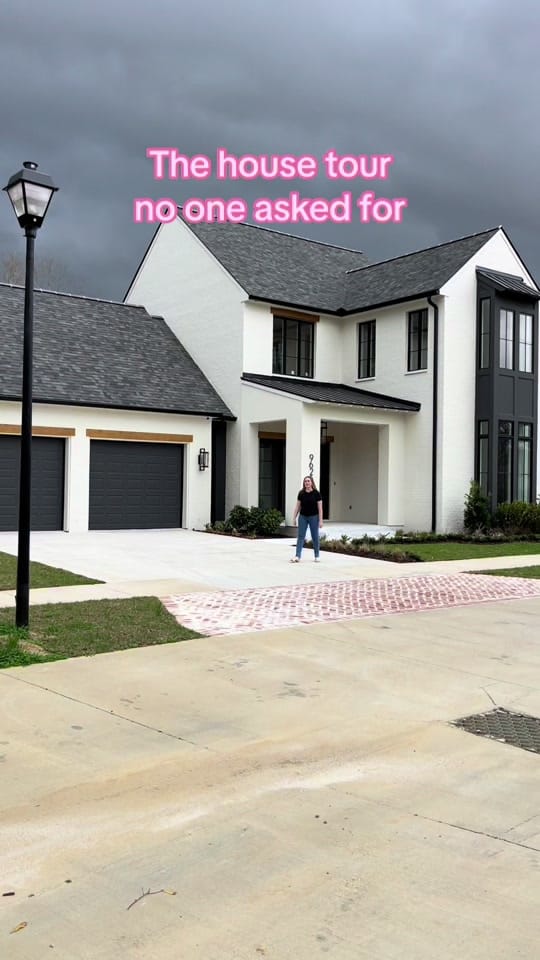 Post 10 by Chelsea Snyder | Realtor on TikTok (video)