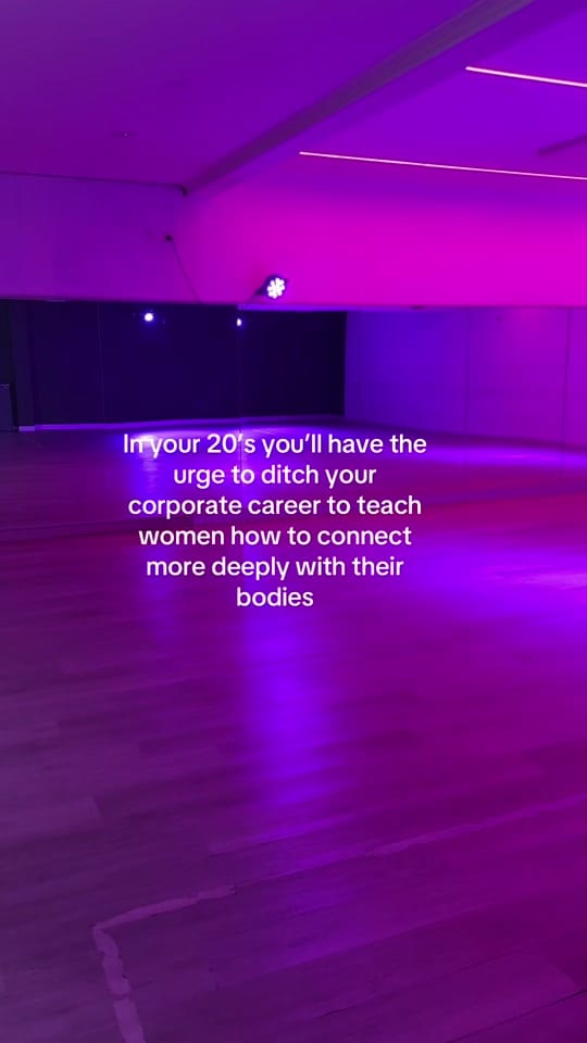 Post 1 by NMollyM on TikTok (video)