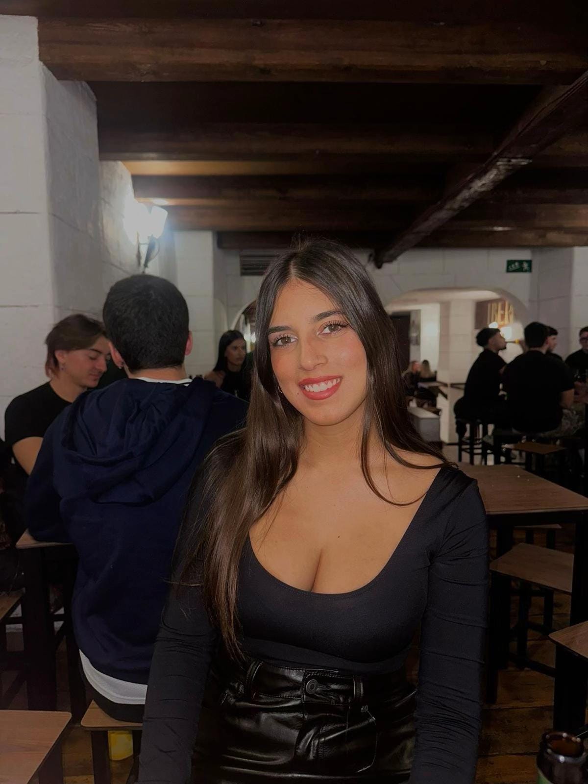Post 8 by Carmen López on TikTok (video)