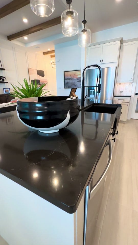 Post 1 by YuriiPluzhnik_FLRealEstate on TikTok (video)