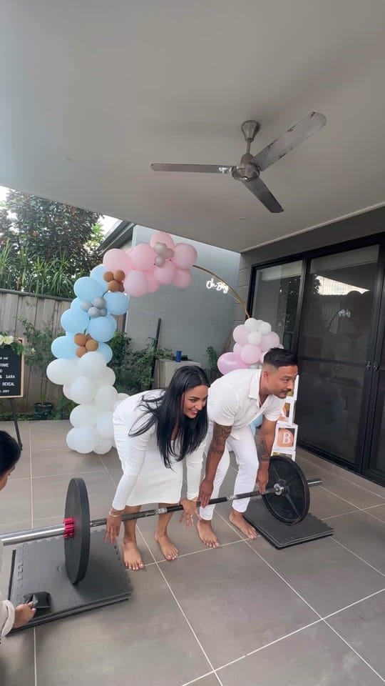 Post 10 by SARA🤍 on TikTok (video)