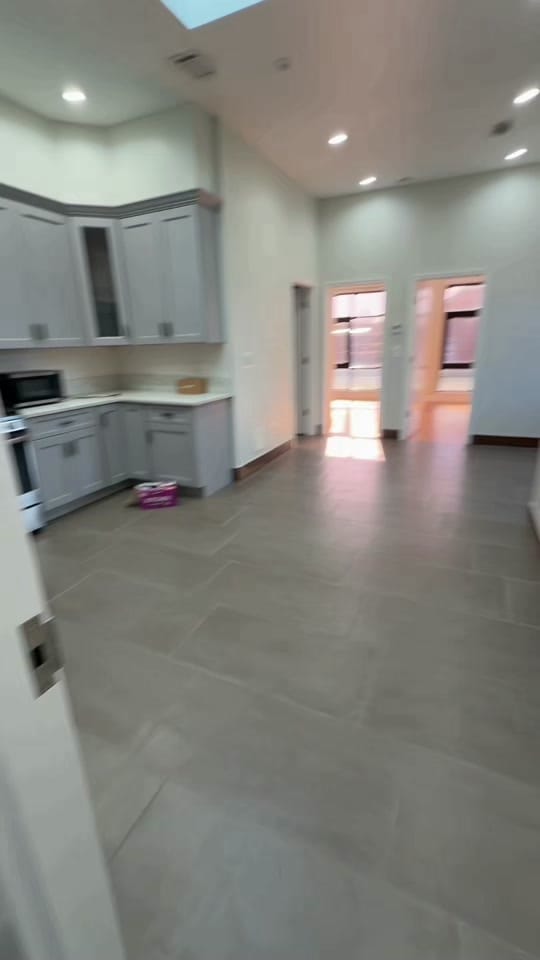 Post 10 by Maryuri Real Estate Agent on TikTok (video)