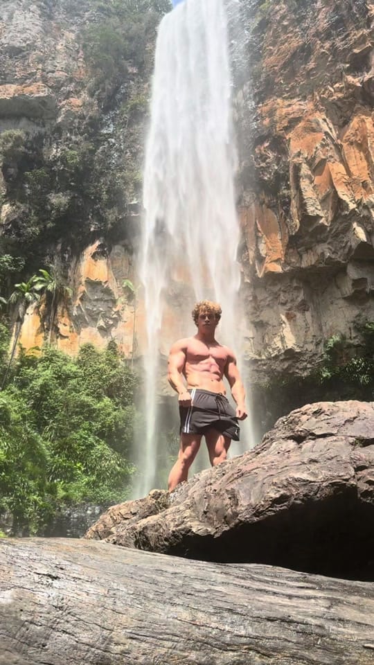 Post 10 by Brandon Starr on TikTok (video)