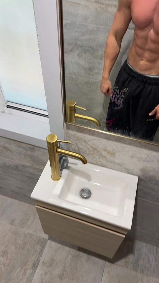 Post 4 by Brandon Starr on TikTok (video)