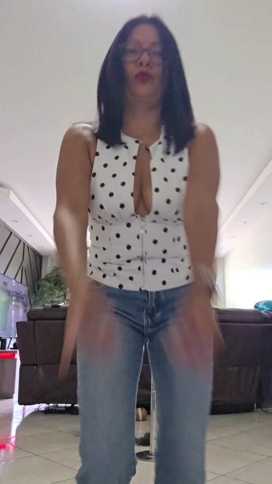 Post 8 by Saida Queena on TikTok (video)