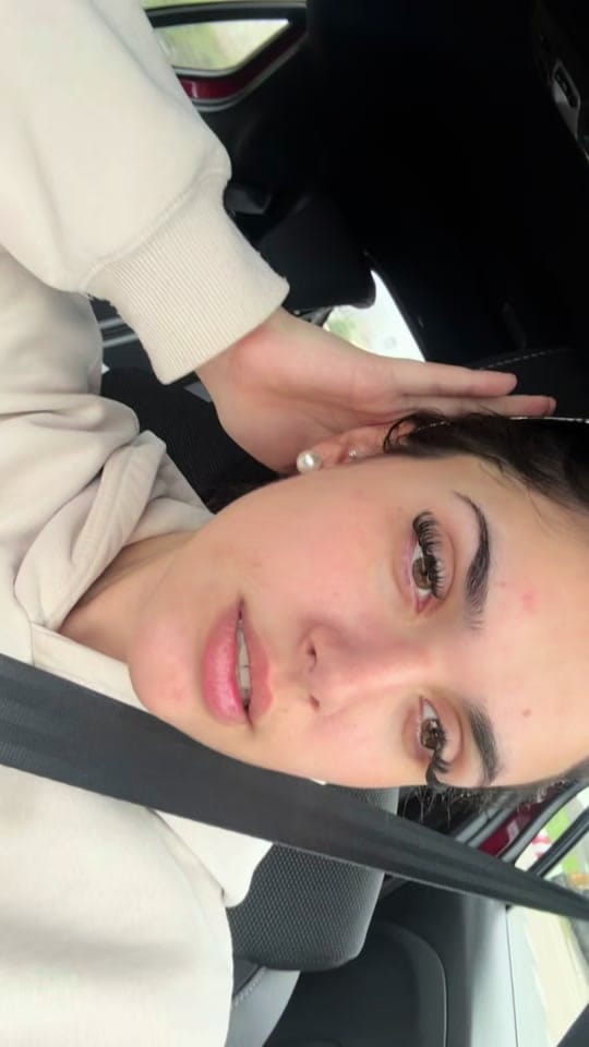 Post 7 by andreeaaislaa on TikTok (video)