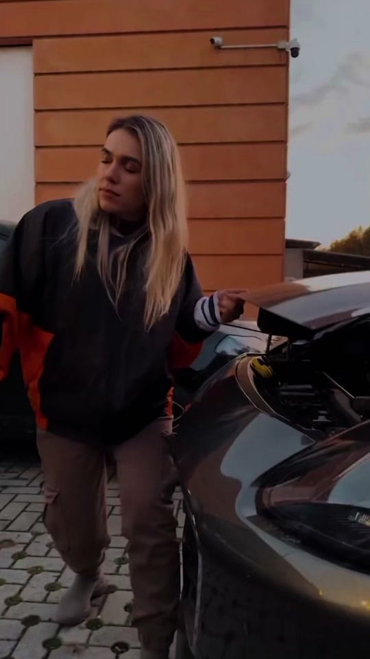 Post 8 by Calebsells on TikTok (video)