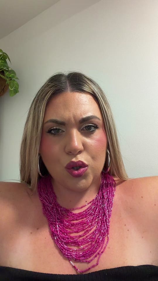 Post 4 by claauprez on TikTok (video)