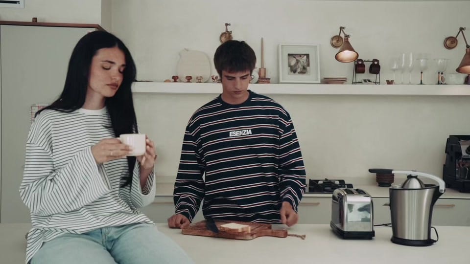 Post 8 by Esenzia on TikTok (video)