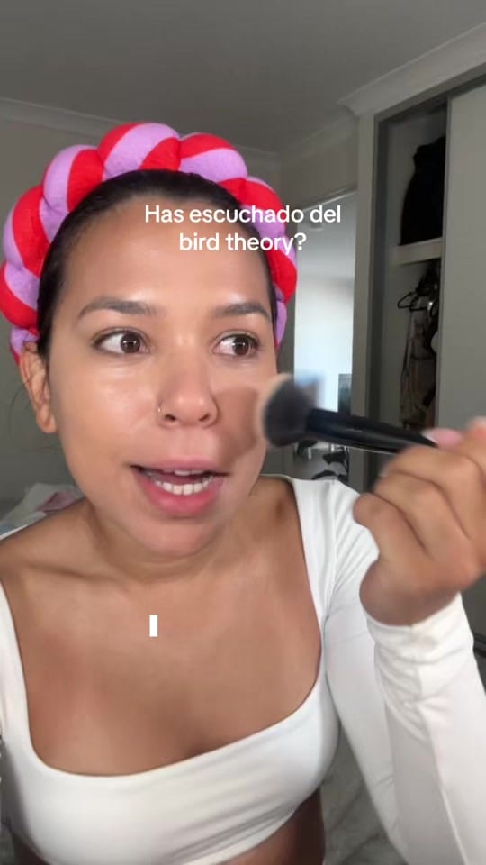 Post 6 by Valentina Lopez on TikTok (video)
